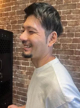 ショート カラー パーマ ヘアアレンジ メンズ キッズ ネイル マツエク・マツパ アイブロウ 久木原 ゆりのヘアスタイル