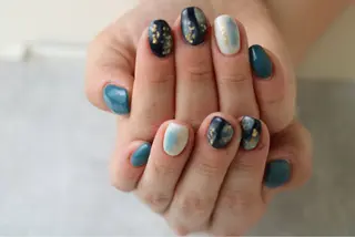 ネイル manitoi Nishimotoのネイルデザイン