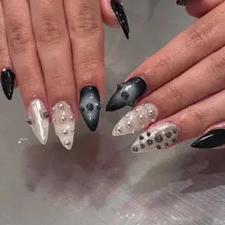 ネイル 🎶個性派ネイル💅 /Komachi❤️のマツエク・マツパデザイン