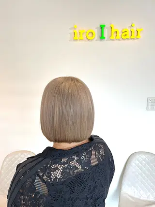ショート カラー イロアイヘアー Renのヘアスタイル