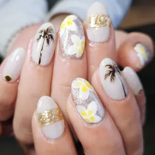 ネイル クレハワコー美容室所属・クレハワコー 美容室のネイルデザイン