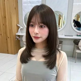 セミロング カラー 似合わせレイヤー/ 透明感カラーのヘアスタイル