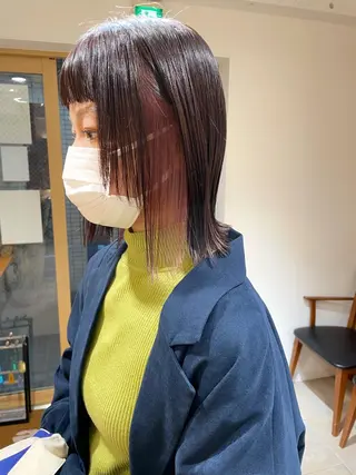 カラー 齋藤 咲のヘアスタイル