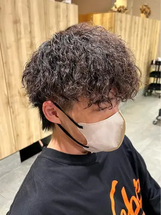 ミディアム パーマ メンズ メンズパーマ職人 加藤 弘貴のヘアスタイル