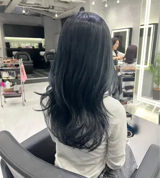 カラー SALOWIN栄 高須大貴のヘアスタイル