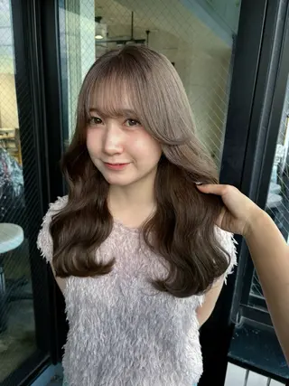 ロング カラー 💫miyu💫デザ インカラー/アレンジのヘアスタイル