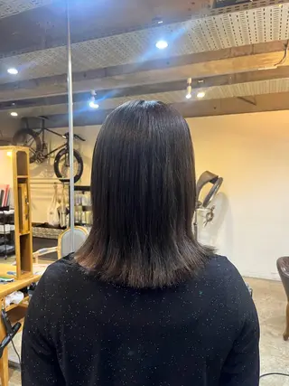 ミディアム 松原 樹里のヘアスタイル