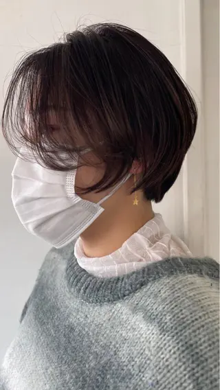 ショート カラー 💓パーマ，💗 レイヤーカットのヘアスタイル