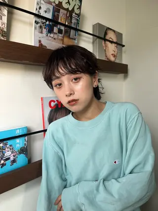 ショート パーマ 渡邊 百咲のヘアスタイル