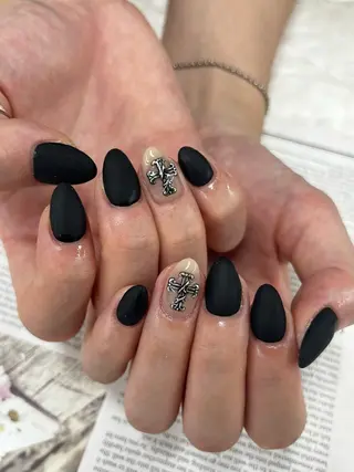 ネイル Basic町田本店 Suzunaのネイルデザイン