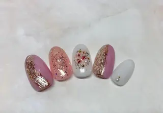 ネイル マツエク・マツパ アイブロウ Nail&eye Belire 新宿のネイルデザイン