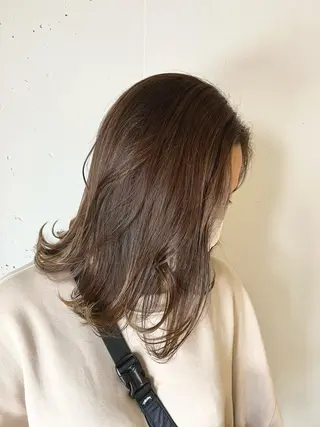ミディアム カラー カラースペシャリスト しょう🧑🏼‍🎨のヘアスタイル