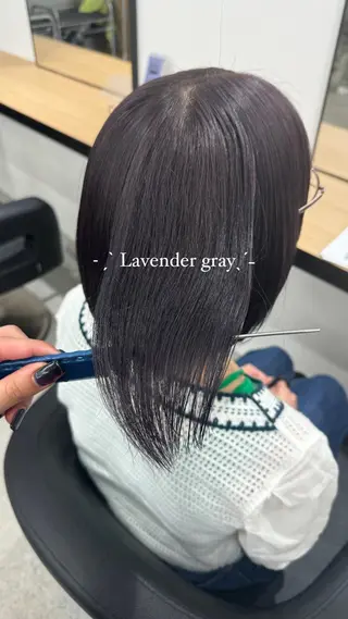ミディアム カラー 暗髪🩶ラベンダー/ ブルー/ユウナ🤍のヘアスタイル