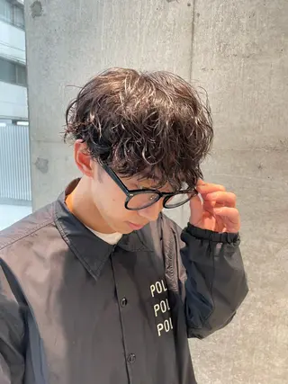 パーマ メンズ 白濱 友樹のヘアスタイル
