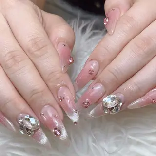 ネイル ANH ゴテゴテネイルのネイルデザイン