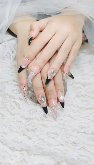 ネイル AURA NAIL🎀💅のネイルデザイン