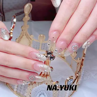 ネイル 🦋 Queenieのネイルデザイン