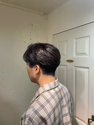メンズ YUKI 新宿カット パーマ/カラーのヘアスタイル