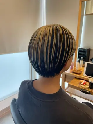 ショート カラー miho 🌼🌼🌼のヘアスタイル