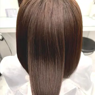 セミロング カラー 🤍💕ブリーチカラ ーAyaka💕🤍のヘアスタイル