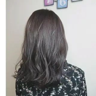 ミディアム カラー グラデ❣️インナー 派手髪Fumiyoのヘアスタイル