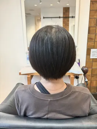 ショート カラー 秋山知穂🧸縮毛矯正 ショート新越谷南越谷のヘアスタイル