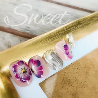 ネイル sweet 仲野陽子のネイルデザイン