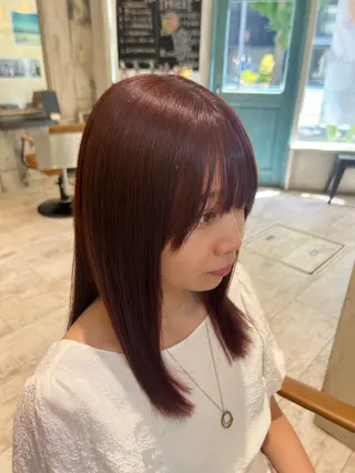 ミディアム カラー HAZUKI .のヘアスタイル