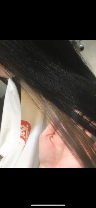 ロング カラー 蓮見  友里のヘアスタイル