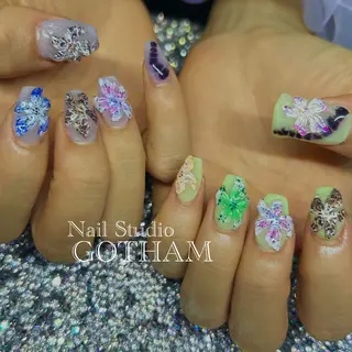 ネイル 高円寺駅からすぐ🌈 ネイルGOTHAMのネイルデザイン