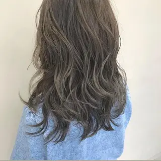 カラー 🧸 EARTH 佃 萌海 ☁️のヘアスタイル