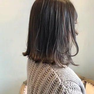 ミディアム カラー 相川 愛実のヘアスタイル
