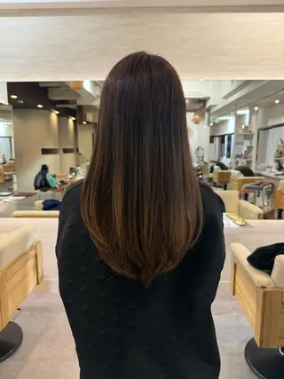 ロング 山田 もものヘアスタイル