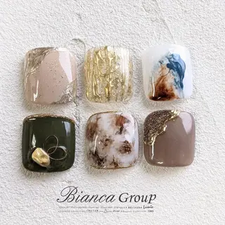 ネイル BIANCA Ouchidaのネイルデザイン