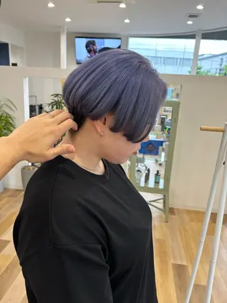 ショート ケアブリーチ 黒瀬有汰のヘアスタイル