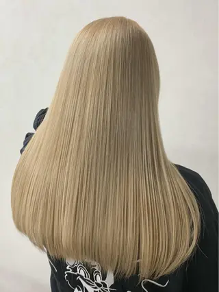 ロング カラー 🌷かわばた めい🌷のヘアスタイル