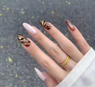 ネイル Sachi Nail上野のネイルデザイン