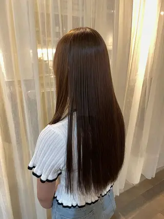 ロング 藤原 百花のヘアスタイル