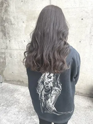 ロング カラー 日高 香織のヘアスタイル