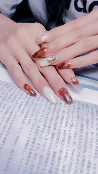 ネイル E·U·B ネイル所属・横浜市中区曙町 E·U·Bネイルのネイルデザイン