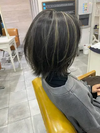 ショート カラー SHIAN立川　及川 17時〜限定のヘアスタイル