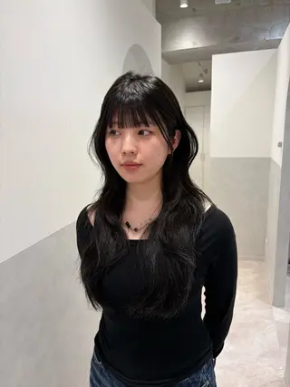 ロング SALOWIN二子玉川South店所属・AYANO ／レイヤー／オリーブのヘアスタイル