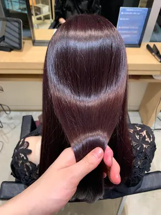 ロング 土佐 優奈のヘアスタイル