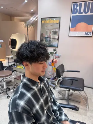 パーマ メンズ 吉松 ここみのヘアスタイル