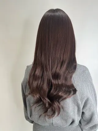 セミロング 野村 奈里亜のヘアスタイル