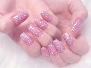 ショート MoonNail ユリ🌸のネイルデザイン