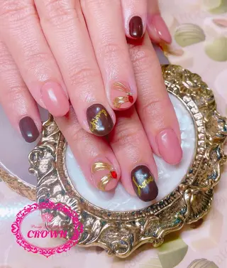 ネイル CROWN プライベートサロンのネイルデザイン
