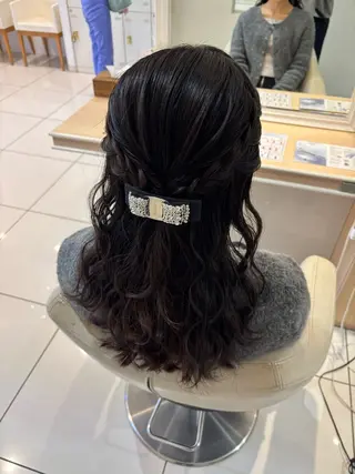 ロング ヘアアレンジ 宮永 璃沙のヘアスタイル