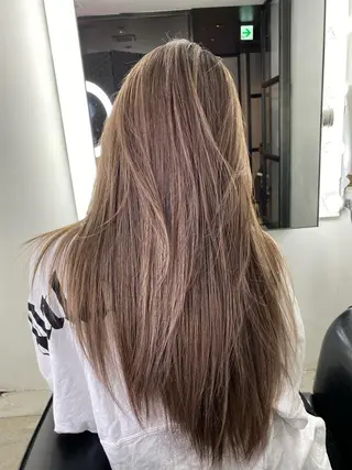 ロング カラー レイヤーカット💖 Kaedeのヘアスタイル