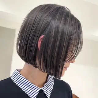 ショート カラー ボブ/縮毛矯正/美髪 似合わせ/透明感カラのヘアスタイル